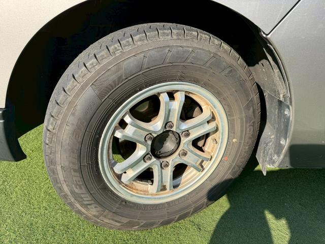 ＮＶ３５０キャラバンバン ロングＤＸ　両側スライドドア／パワーウィンドウ／キーレス　両側スライドドア／パワーウィンドウ／キーレス／ＥＴＣ／社外１５インチアルミ／６人乗り／ヘッドライトレベライザー／ＬＥＤヘッドライト／フルフラット／エアバック／パワステ／エアコン（21枚目）