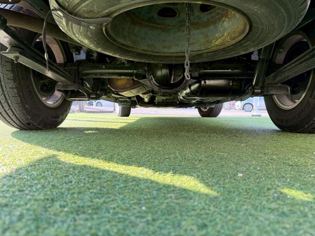 ＮＶ３５０キャラバンバン ロングＤＸ　両側スライドドア／パワーウィンドウ／キーレス　両側スライドドア／パワーウィンドウ／キーレス／ＥＴＣ／社外１５インチアルミ／６人乗り／ヘッドライトレベライザー／ＬＥＤヘッドライト／フルフラット／エアバック／パワステ／エアコン（44枚目）