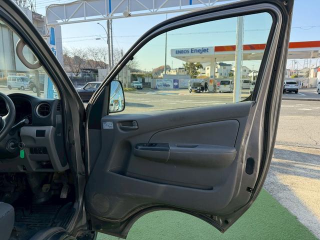 ＮＶ３５０キャラバンバン ロングＤＸ　両側スライドドア／パワーウィンドウ／キーレス　両側スライドドア／パワーウィンドウ／キーレス／ＥＴＣ／社外１５インチアルミ／６人乗り／ヘッドライトレベライザー／ＬＥＤヘッドライト／フルフラット／エアバック／パワステ／エアコン（46枚目）