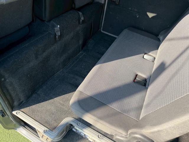 ＮＶ３５０キャラバンバン ロングＤＸ　両側スライドドア／パワーウィンドウ／キーレス　両側スライドドア／パワーウィンドウ／キーレス／ＥＴＣ／社外１５インチアルミ／６人乗り／ヘッドライトレベライザー／ＬＥＤヘッドライト／フルフラット／エアバック／パワステ／エアコン（50枚目）