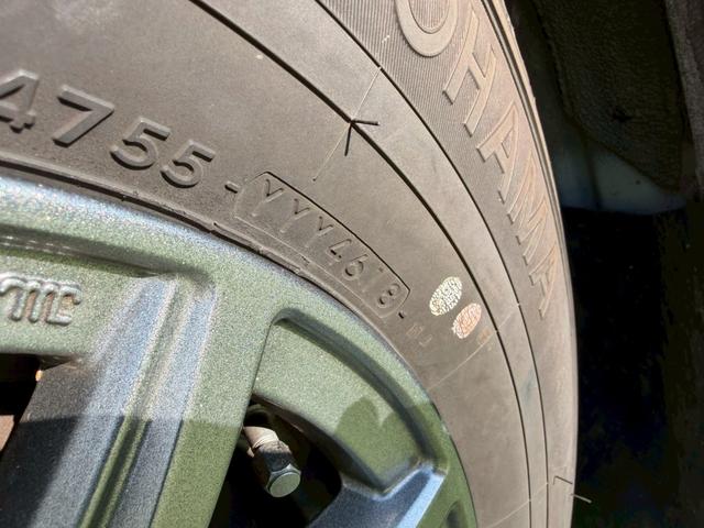 NV350キャラバンバン ロングDX 両側スライド/純正ナビ/地デジ/キーレス/ETC 両側スライドドア/純正ナビ/地デジ/キーレス/ETC/パワーウィンドウ/ワンオーナー/社外15インチアルミ/ヘッドライトレベライザー/エアコン/パワステ/エアバック/フルフラット/ABS/ドラレコ(31枚目)