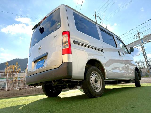 タウンエースバン ＤＸ　衝突軽減／障害物センサー／ナビ／アイドリングストップ　衝突軽減ブレーキ／障害物センサー／社外ナビ／アイドリングストップ／横滑り防止／両側スライドドア／オートマチックハイビーム／ヘッドライトレベライザー／ＥＴＣ／ＬＥＤヘッドライト／Ｂｌｕｅｔｏｏｔｈ搭載（65枚目）