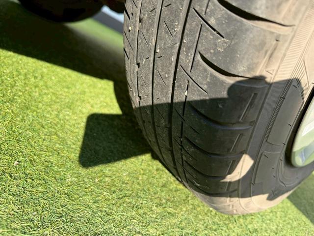 NV350キャラバンバン ロングDX 衝突軽減ブレーキ/9人乗り/ナビ/バックカメラ 衝突軽減ブレーキ/9人乗り/純正ナビ/バックカメラ/パワーウィンドウ/キーレス/地デジ/ETC/3列シート/スライドドア/ヘッドライトレベライザー/Bluetooth搭載/横滑り防止装置/フルフラット(38枚目)