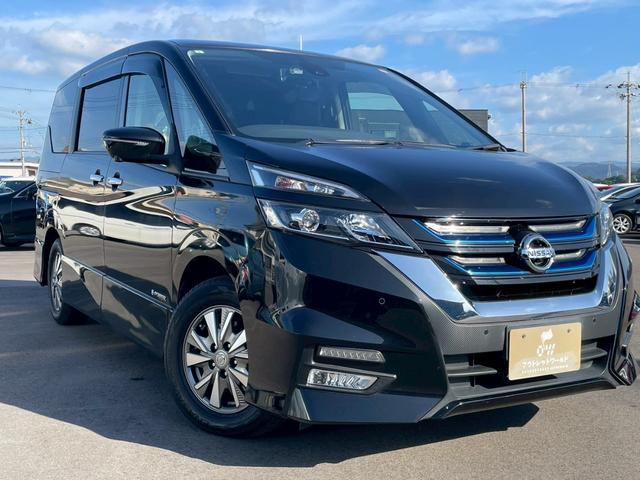 セレナ ｅ－パワー　ハイウェイスターＶ　Ｅ－ＰＯＷＥＲ車　フルセグテレビ機能　オートライト　フリップダウンモニター　ＣＤ・ＤＶＤ　Ｂｌｕｅｔｏｏｔｈオーディオ　スマートキースペアキー付　両側パワースライドドア　純正ナビ　ドライブレコーダー（10枚目）