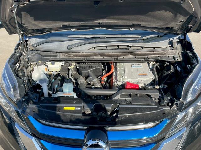セレナ ｅ－パワー　ハイウェイスターＶ　Ｅ－ＰＯＷＥＲ車　フルセグテレビ機能　オートライト　フリップダウンモニター　ＣＤ・ＤＶＤ　Ｂｌｕｅｔｏｏｔｈオーディオ　スマートキースペアキー付　両側パワースライドドア　純正ナビ　ドライブレコーダー（21枚目）