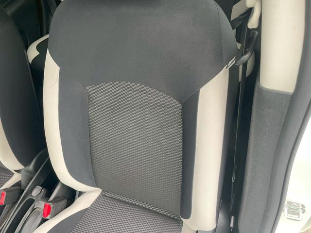 ノート Ｘ　衝突軽減ブレーキ・クリアランスソナー・プッシュスタート・オーディオ・ＣＤ・ＦＭ・ＡＭ・横滑り防止装置・ヘッドライトレベライザー・パワーウインドウ・盗難防止（43枚目）