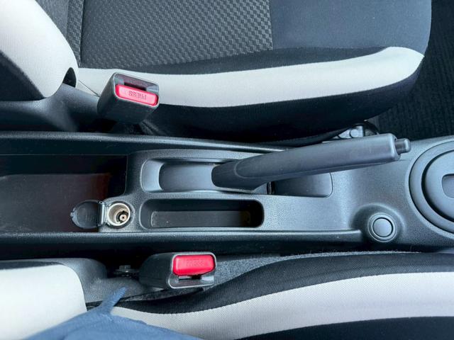 ノート Ｘ　アラウンドビューモニター　障害物センサー　衝突軽減ブレーキ　レーンキープアシスト　ＥＴＣ　Ｂｌｕｅｔｏｏｔｈ　オートライト　ＣＤ・ＤＶＤ　アイドリングストップ　横滑り防止機能　スマートキー（37枚目）