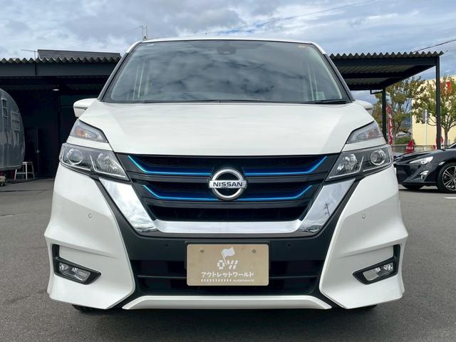 セレナ e-パワー ハイウェイスターV 車両品質評価書付 アラウンドビューモニター ステアリングヒーター 両側パワースライドドア シートヒーター ステアリングリモコン エマージェンシーブレーキ Bluetooth クルーズコントロール(8枚目)