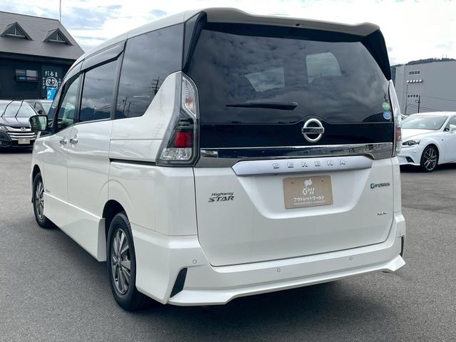 セレナ e-パワー ハイウェイスターV 車両品質評価書付 アラウンドビューモニター ステアリングヒーター 両側パワースライドドア シートヒーター ステアリングリモコン エマージェンシーブレーキ Bluetooth クルーズコントロール(13枚目)