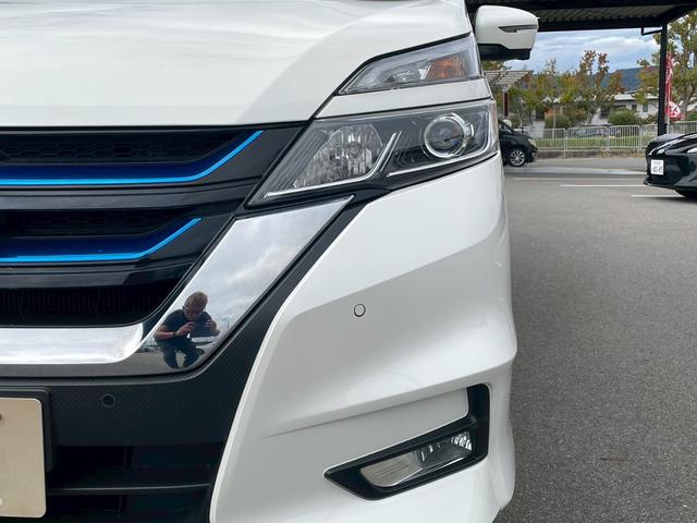セレナ e-パワー ハイウェイスターV 車両品質評価書付 アラウンドビューモニター ステアリングヒーター 両側パワースライドドア シートヒーター ステアリングリモコン エマージェンシーブレーキ Bluetooth クルーズコントロール(17枚目)
