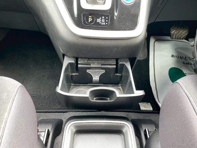 セレナ e-パワー ハイウェイスターV 車両品質評価書付 アラウンドビューモニター ステアリングヒーター 両側パワースライドドア シートヒーター ステアリングリモコン エマージェンシーブレーキ Bluetooth クルーズコントロール(40枚目)