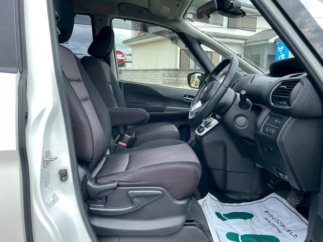 セレナ e-パワー ハイウェイスターV 車両品質評価書付 アラウンドビューモニター ステアリングヒーター 両側パワースライドドア シートヒーター ステアリングリモコン エマージェンシーブレーキ Bluetooth クルーズコントロール(49枚目)