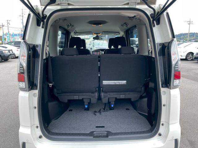 セレナ e-パワー ハイウェイスターV 車両品質評価書付 アラウンドビューモニター ステアリングヒーター 両側パワースライドドア シートヒーター ステアリングリモコン エマージェンシーブレーキ Bluetooth クルーズコントロール(62枚目)
