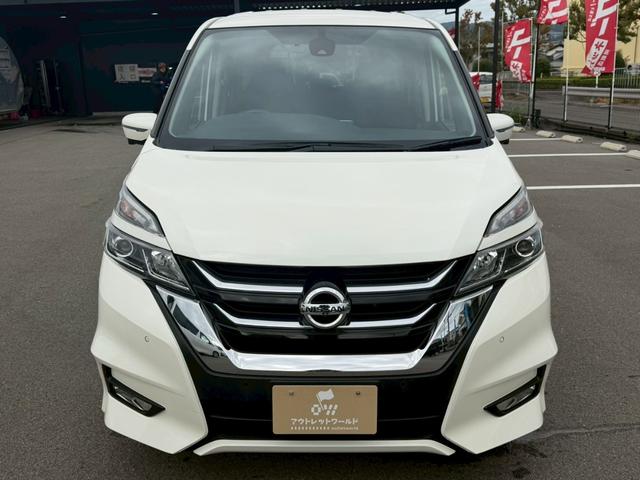 セレナ ハイウェイスター VセレクションII 車両品質評価書付 アラウンドビューモニター 純正フリップダウンモニター インテリジェントルームミラー プロパイロット 純正9インチナビ フルセグテレビ 両側パワースライドドア LEDヘッドライト(8枚目)