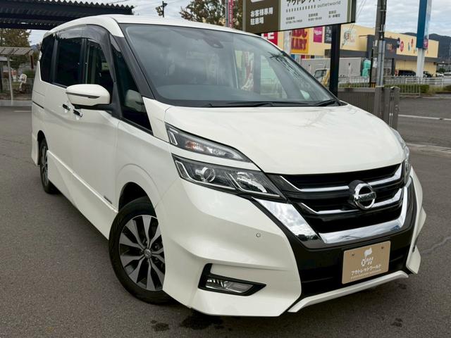 セレナ ハイウェイスター VセレクションII 車両品質評価書付 アラウンドビューモニター 純正フリップダウンモニター インテリジェントルームミラー プロパイロット 純正9インチナビ フルセグテレビ 両側パワースライドドア LEDヘッドライト(10枚目)