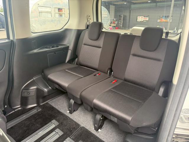 セレナ ハイウェイスター VセレクションII 車両品質評価書付 アラウンドビューモニター 純正フリップダウンモニター インテリジェントルームミラー プロパイロット 純正9インチナビ フルセグテレビ 両側パワースライドドア LEDヘッドライト(65枚目)