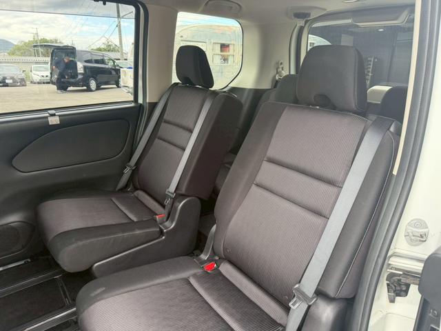 セレナ ハイウェイスター VセレクションII 車両品質評価書付 アラウンドビューモニター 純正フリップダウンモニター インテリジェントルームミラー プロパイロット 純正9インチナビ フルセグテレビ 両側パワースライドドア LEDヘッドライト(70枚目)
