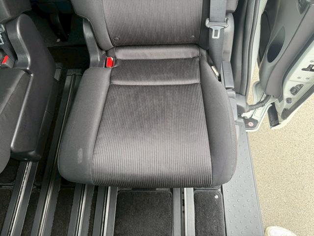 セレナ ハイウェイスター VセレクションII 車両品質評価書付 アラウンドビューモニター 純正フリップダウンモニター インテリジェントルームミラー プロパイロット 純正9インチナビ フルセグテレビ 両側パワースライドドア LEDヘッドライト(72枚目)