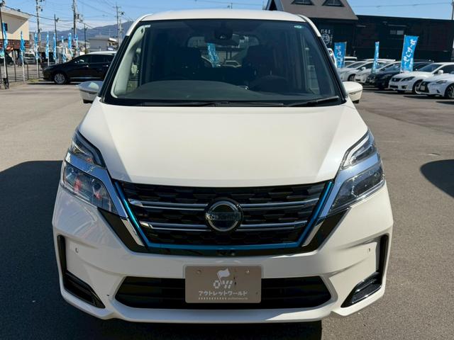 セレナ e-パワー XV 車両品質評価付 ナビゲーション フロントカメラ サイドカメラ バックカメラ 全周囲カメラ クルーズコントロール 電動スライドドア フルセグ スマートキー 障害物センサー ステアリングリモコン ETC(8枚目)