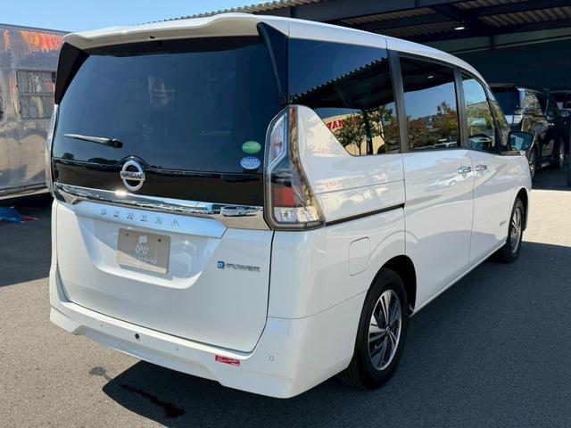 セレナ e-パワー XV 車両品質評価付 ナビゲーション フロントカメラ サイドカメラ バックカメラ 全周囲カメラ クルーズコントロール 電動スライドドア フルセグ スマートキー 障害物センサー ステアリングリモコン ETC(11枚目)
