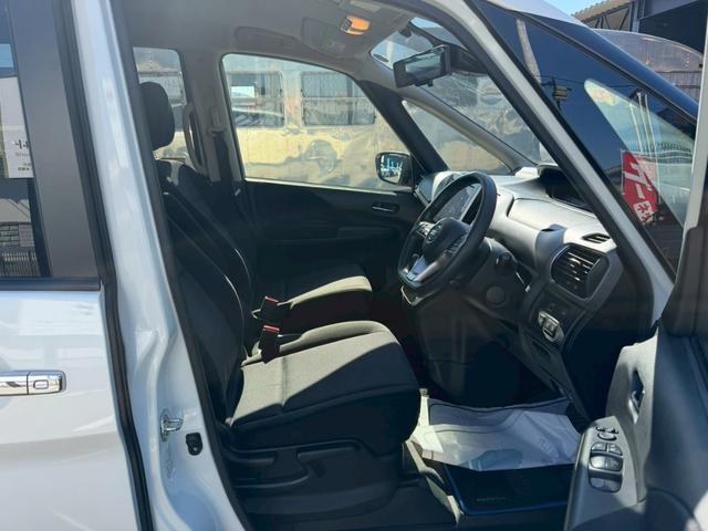セレナ e-パワー XV 車両品質評価付 ナビゲーション フロントカメラ サイドカメラ バックカメラ 全周囲カメラ クルーズコントロール 電動スライドドア フルセグ スマートキー 障害物センサー ステアリングリモコン ETC(50枚目)