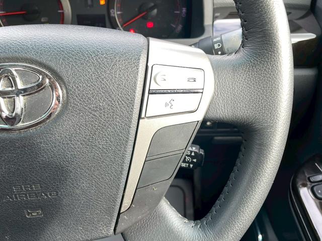 アルファード ２４０Ｓ　タイプゴールド　車両認定評価証明書付　メーカーＯＰナビゲーション　純性フリップダウンモニター　両側パワースライドドア　バックカメラ　ＥＴＣ　Ｂｌｕｅｔｏｏｔｈ　イージークローザー　ＤＶＤＣＤ　障害物センサー（26枚目）