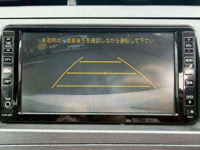 プリウス Ｓ　車両品質評価書付／バックカメラ／スマートキー／スペアキー有り／オートライト／全席パワーウィンド―／シガーソケット／電動格納ミラー／エアコン機能／取説付き／ハイブリッド車／（35枚目）