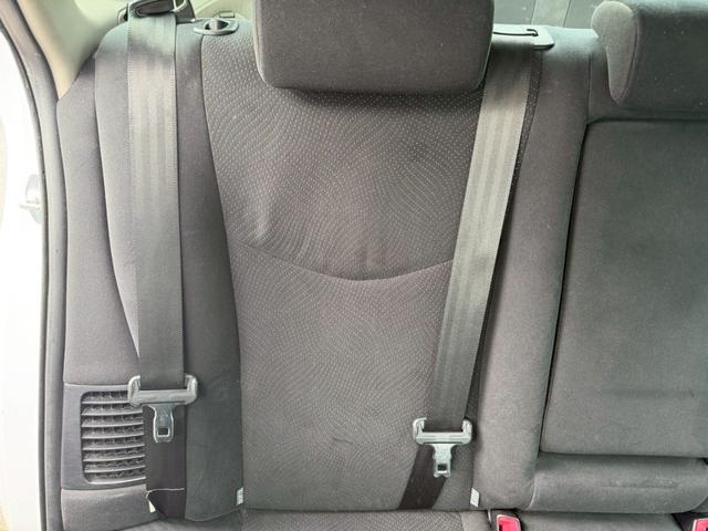 プリウス Ｓ　車両品質評価書付／バックカメラ／スマートキー／スペアキー有り／オートライト／全席パワーウィンド―／シガーソケット／電動格納ミラー／エアコン機能／取説付き／ハイブリッド車／（55枚目）