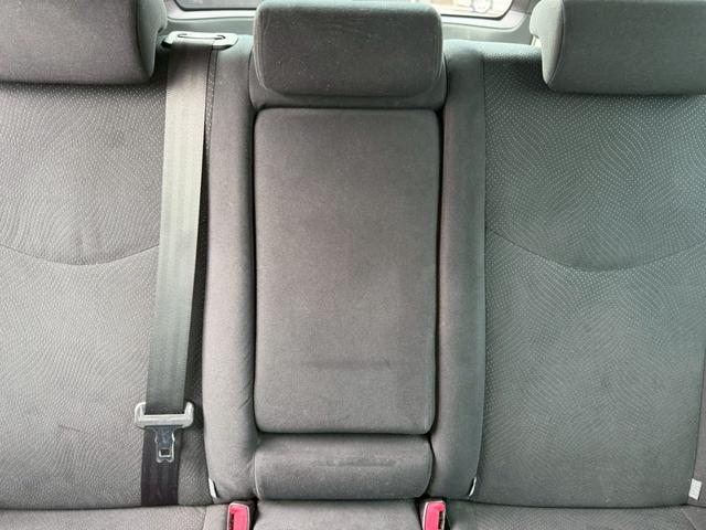 プリウス Ｓ　車両品質評価書付／バックカメラ／スマートキー／スペアキー有り／オートライト／全席パワーウィンド―／シガーソケット／電動格納ミラー／エアコン機能／取説付き／ハイブリッド車／（59枚目）