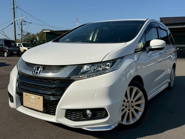 オデッセイ アブソルート・２０ｔｈアニバーサリーパッケージ　車両品質評価書付き　フリップダウンモニター　Ｂｌｕｅｔｏｏｔｈ機能　Ｗエアコン　両側パワースライドドア　クルーズコントロール　車線逸脱防止機能　衝突軽減ブレーキ　ステアリングリモコン　バックカメラ（7枚目）