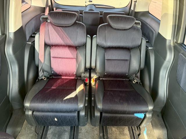 オデッセイ アブソルート・２０ｔｈアニバーサリーパッケージ　車両品質評価書付き　フリップダウンモニター　Ｂｌｕｅｔｏｏｔｈ機能　Ｗエアコン　両側パワースライドドア　クルーズコントロール　車線逸脱防止機能　衝突軽減ブレーキ　ステアリングリモコン　バックカメラ（23枚目）