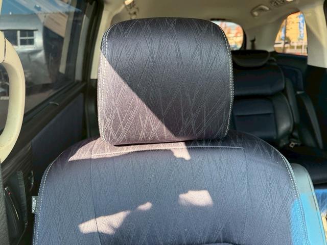 オデッセイ アブソルート・２０ｔｈアニバーサリーパッケージ　車両品質評価書付き　フリップダウンモニター　Ｂｌｕｅｔｏｏｔｈ機能　Ｗエアコン　両側パワースライドドア　クルーズコントロール　車線逸脱防止機能　衝突軽減ブレーキ　ステアリングリモコン　バックカメラ（48枚目）