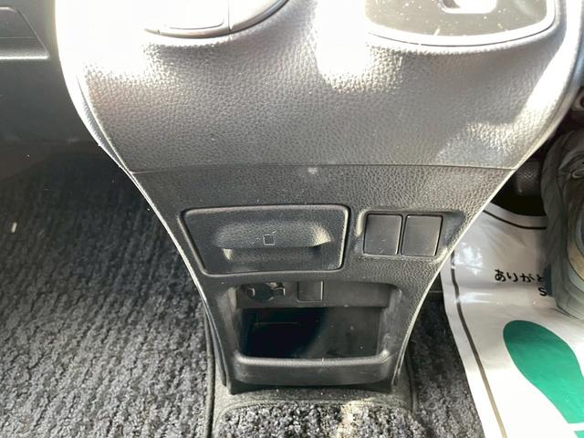 ヴォクシー ZS 認定評価付車両 ナビゲーション 後席モニター フルセグチューナー Bluetooth DVD/CD バックカメラ 両側パワースライドドア スマートキー ステアリングリモコン アルミホイール(36枚目)