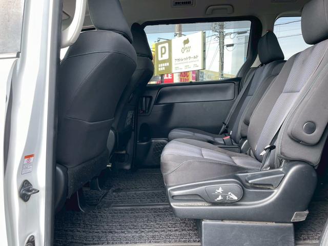 ヴォクシー ZS 認定評価付車両 ナビゲーション 後席モニター フルセグチューナー Bluetooth DVD/CD バックカメラ 両側パワースライドドア スマートキー ステアリングリモコン アルミホイール(65枚目)