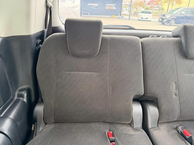 ヴォクシー Ｘ　Ｌエディション　車両品質評価書付き　バックカメラ　オートライト　ＥＴＣ　テレビ機能　スマートキー　パワースライドドア　全席パワーウィンド―　電動格納ミラー　ステアリングリモコン　テレビキット（49枚目）
