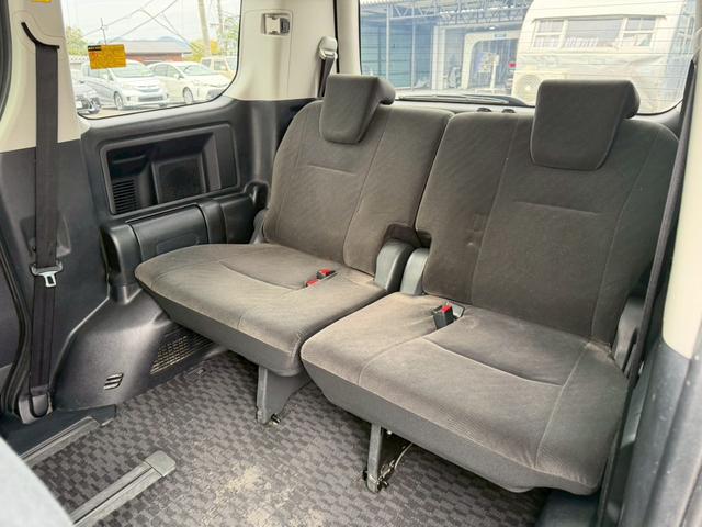 ヴォクシー Ｘ　Ｌエディション　車両品質評価書付き　バックカメラ　オートライト　ＥＴＣ　テレビ機能　スマートキー　パワースライドドア　全席パワーウィンド―　電動格納ミラー　ステアリングリモコン　テレビキット（55枚目）