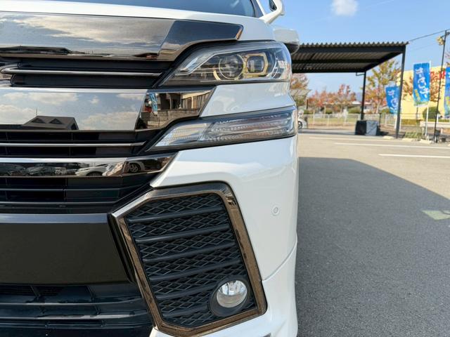 ヴェルファイア ２．５Ｚ　Ａエディション　ゴールデンアイズ　モデリスタフルエアロ　助手席スーパーロングスライド　フリップダウン　ツインムーンルーフ　両側パワースライド　パワーバックドア　クルーズコントロール　ビルトインＥＴＣ　ディーラーオプション１０インチナビ（17枚目）