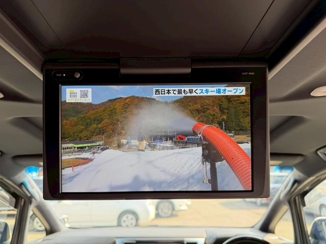 ヴェルファイア ２．５Ｚ　Ａエディション　ゴールデンアイズ　モデリスタフルエアロ　助手席スーパーロングスライド　フリップダウン　ツインムーンルーフ　両側パワースライド　パワーバックドア　クルーズコントロール　ビルトインＥＴＣ　ディーラーオプション１０インチナビ（30枚目）