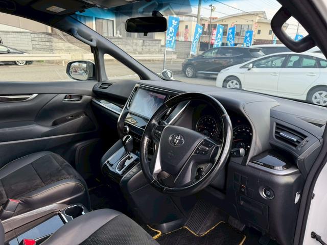 ヴェルファイア ２．５Ｚ　Ａエディション　ゴールデンアイズ　モデリスタフルエアロ　助手席スーパーロングスライド　フリップダウン　ツインムーンルーフ　両側パワースライド　パワーバックドア　クルーズコントロール　ビルトインＥＴＣ　ディーラーオプション１０インチナビ（52枚目）