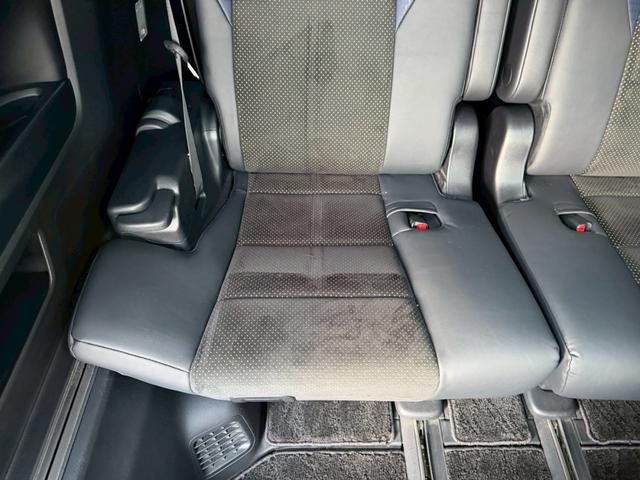 ヴェルファイア ２．５Ｚ　Ａエディション　ゴールデンアイズ　モデリスタフルエアロ　助手席スーパーロングスライド　フリップダウン　ツインムーンルーフ　両側パワースライド　パワーバックドア　クルーズコントロール　ビルトインＥＴＣ　ディーラーオプション１０インチナビ（62枚目）