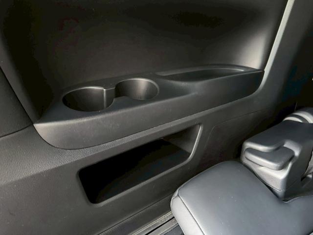 ヴェルファイア ２．５Ｚ　Ａエディション　ゴールデンアイズ　モデリスタフルエアロ　助手席スーパーロングスライド　フリップダウン　ツインムーンルーフ　両側パワースライド　パワーバックドア　クルーズコントロール　ビルトインＥＴＣ　ディーラーオプション１０インチナビ（63枚目）