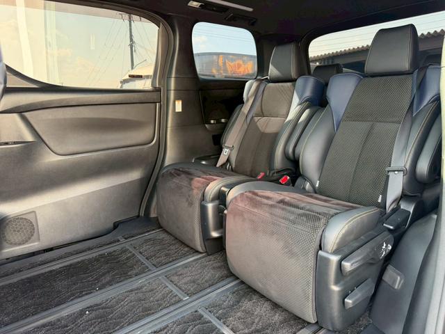 ヴェルファイア ２．５Ｚ　Ａエディション　ゴールデンアイズ　モデリスタフルエアロ　助手席スーパーロングスライド　フリップダウン　ツインムーンルーフ　両側パワースライド　パワーバックドア　クルーズコントロール　ビルトインＥＴＣ　ディーラーオプション１０インチナビ（71枚目）