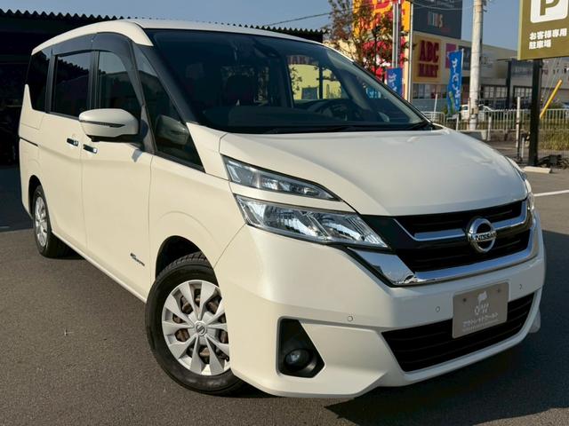 セレナ 　車両品質評価書付き　プロパイロット　インテリジェントルームミラー　アラウンドビューモニター　Ｂｌｕｅｔｏｏｔｈ機能　パーキングアシスト　両側パワースライドドア　ＥＴＣ　衝突軽減ブレーキ　シートアレンジ（7枚目）