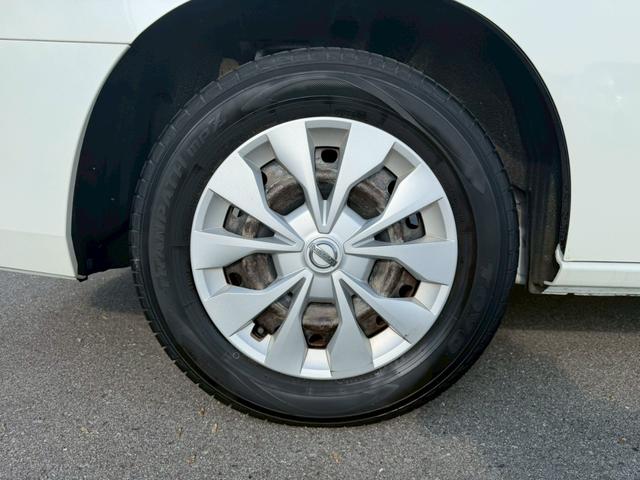 セレナ 　車両品質評価書付き　プロパイロット　インテリジェントルームミラー　アラウンドビューモニター　Ｂｌｕｅｔｏｏｔｈ機能　パーキングアシスト　両側パワースライドドア　ＥＴＣ　衝突軽減ブレーキ　シートアレンジ（17枚目）