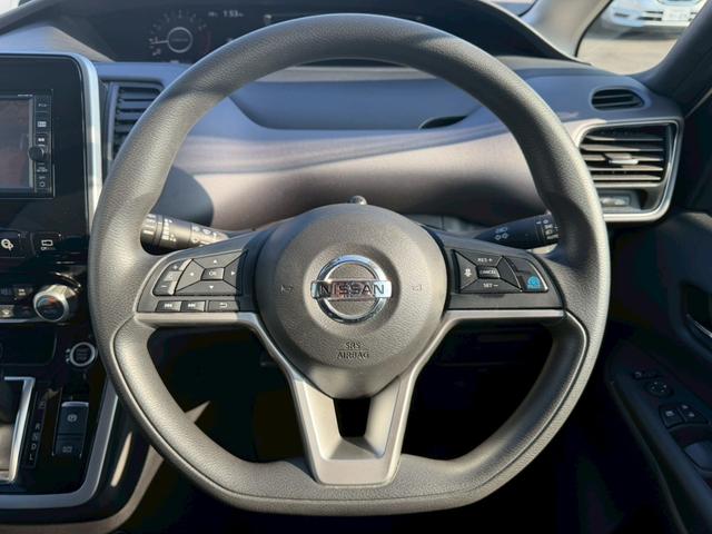 セレナ 　車両品質評価書付き　プロパイロット　インテリジェントルームミラー　アラウンドビューモニター　Ｂｌｕｅｔｏｏｔｈ機能　パーキングアシスト　両側パワースライドドア　ＥＴＣ　衝突軽減ブレーキ　シートアレンジ（21枚目）