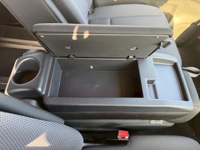 セレナ 　車両品質評価書付き　プロパイロット　インテリジェントルームミラー　アラウンドビューモニター　Ｂｌｕｅｔｏｏｔｈ機能　パーキングアシスト　両側パワースライドドア　ＥＴＣ　衝突軽減ブレーキ　シートアレンジ（43枚目）