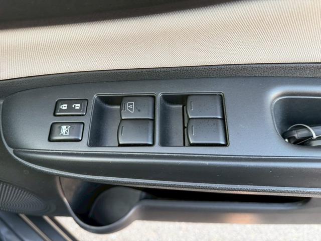 ノート Ｘ　車両品質評価書付き　アラウンドビューモニター　インテリジェントルームミラー　エマージェンシーブレーキ　バックカメラ　ＥＴＣ　ステアリングリモコン　レーンキープアシスト　アイドリングストップ　Ｐスタート（33枚目）