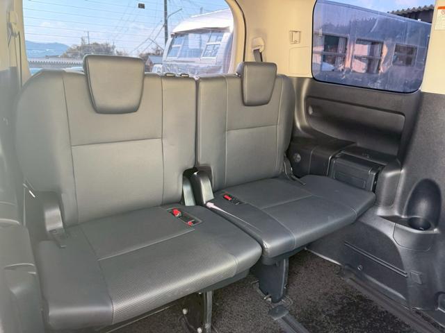 エスクァイア ハイブリッドＧｉ　車両品質評価書付き　ディーラーオプション９インチナビ　クルーズコントロール　バックカメラ　オートライト　シートヒーター　ＥＴＣ　テレビ機能　両側パワースライドドア　ステアリングリモコン　テレビキット（57枚目）