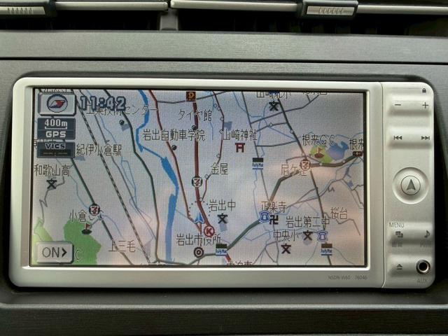 プリウス Ｓ　車両品質評価書付き　純正ナビゲーション　ＴＶ　バックカメラ　オートライト　ＥＴＣ　ＤＶＤ／ＣＤ　スマートキー　ステアリングリモコン　電動格納ミラー　運転席パワーウインドウ　助手席側パワーウインドウ（32枚目）