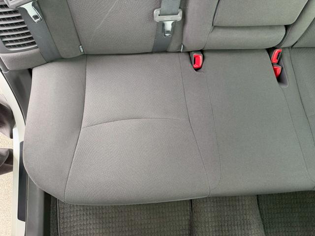 プリウス Ｓ　車両品質評価書付き　純正ナビゲーション　ＴＶ　バックカメラ　オートライト　ＥＴＣ　ＤＶＤ／ＣＤ　スマートキー　ステアリングリモコン　電動格納ミラー　運転席パワーウインドウ　助手席側パワーウインドウ（57枚目）